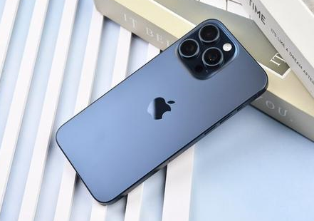 祁东苹果维修点分享iPhone 15 Pro Max屏幕更换全新实操风险 